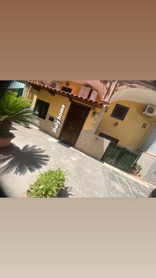 Daly Home Intero Appartamento Mugnano di Napoli Dış mekan fotoğraf